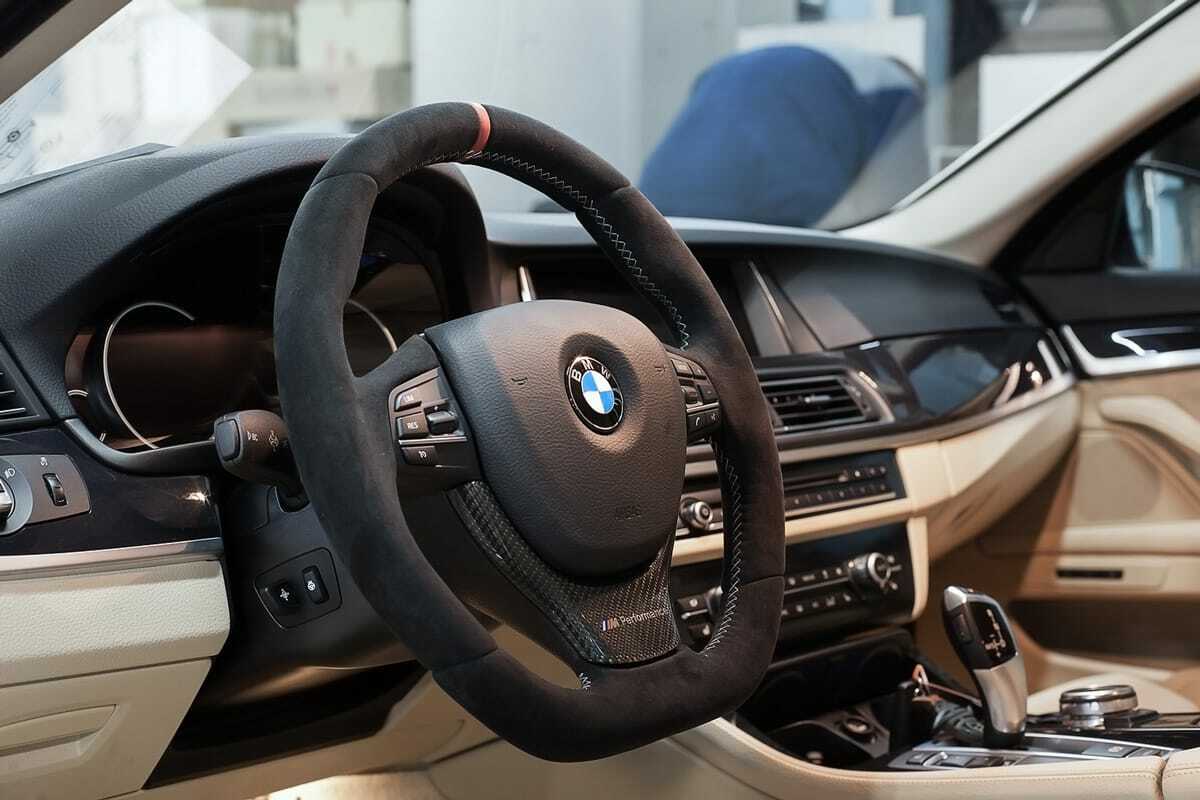 BMW f30 individual руль