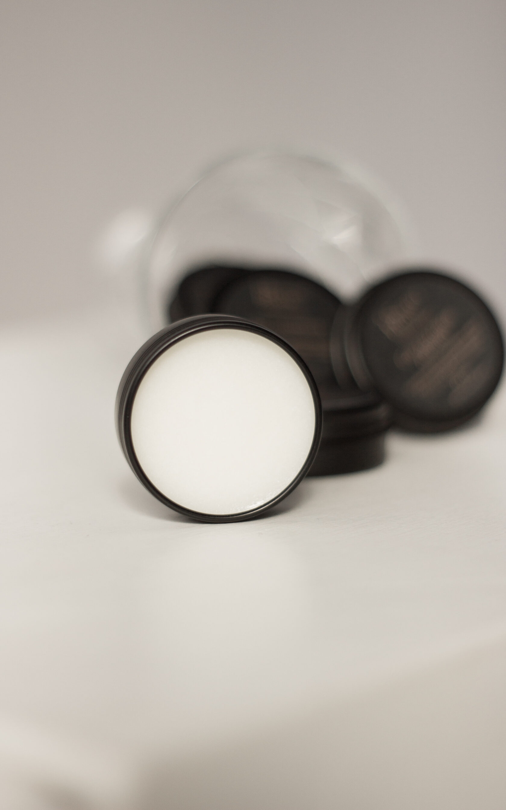 Твёрдые духи