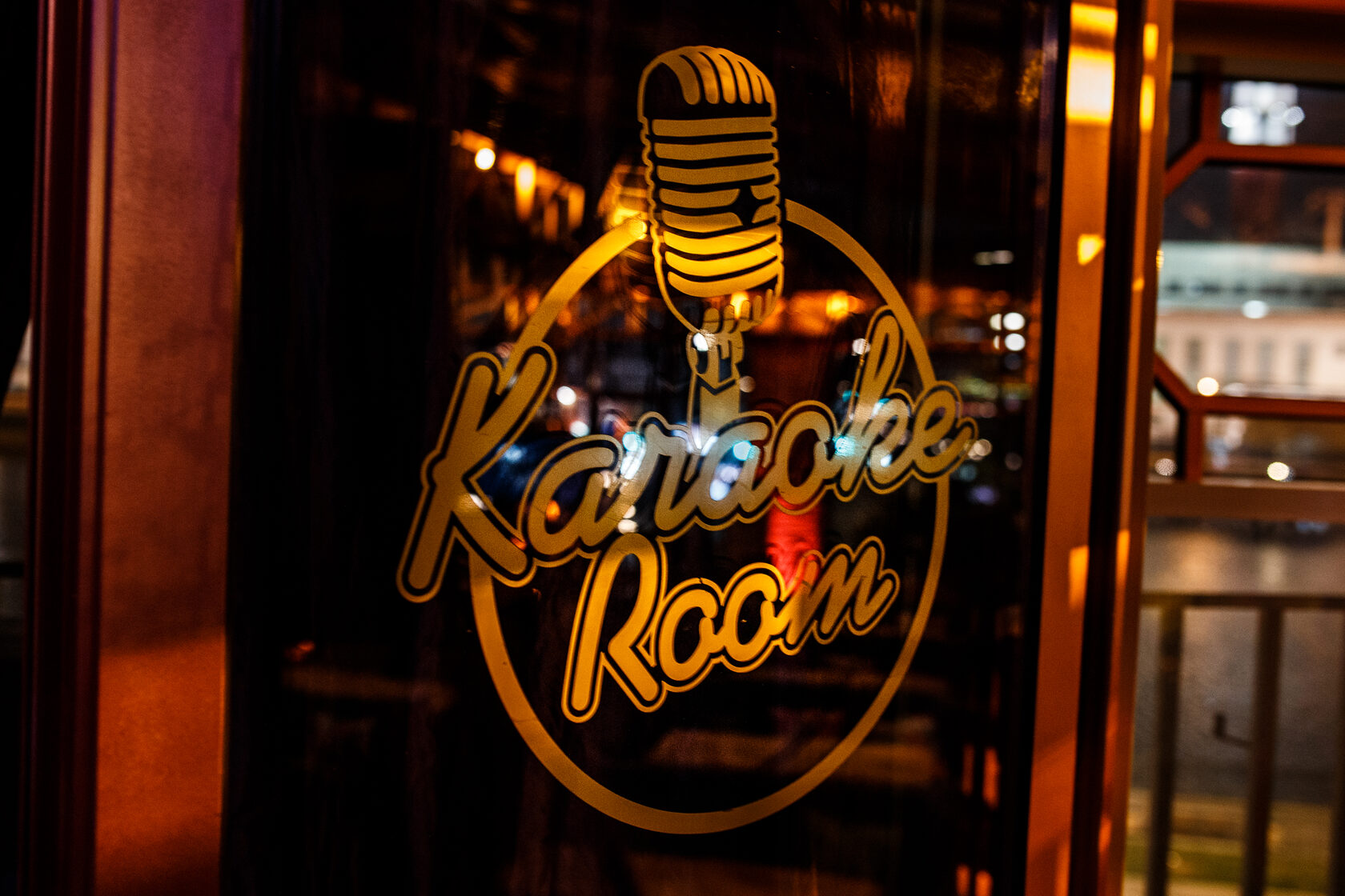 Ресторан с караоке в Москве