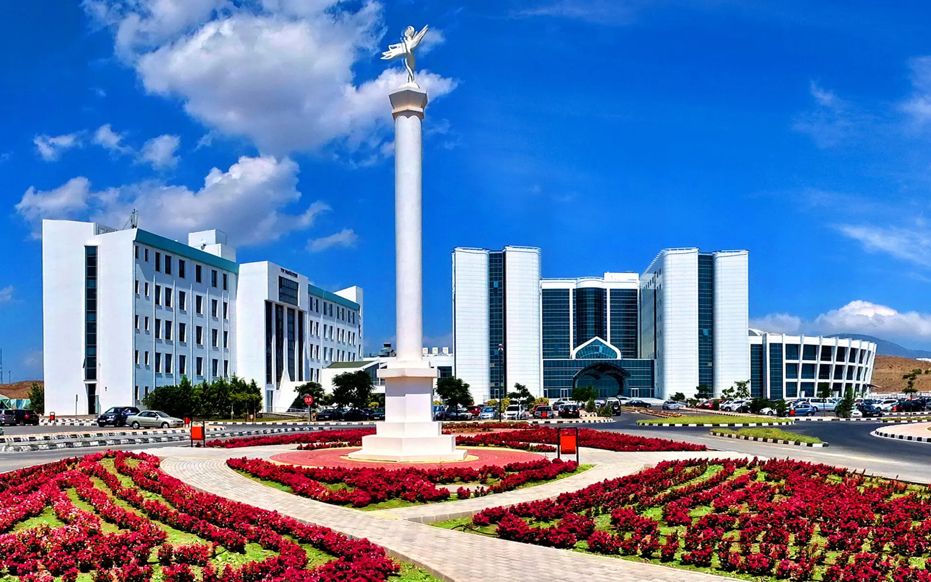 Кампус университета Near East на Северном Кипре