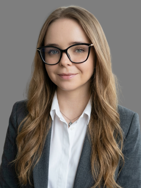 Елена Бражникова
