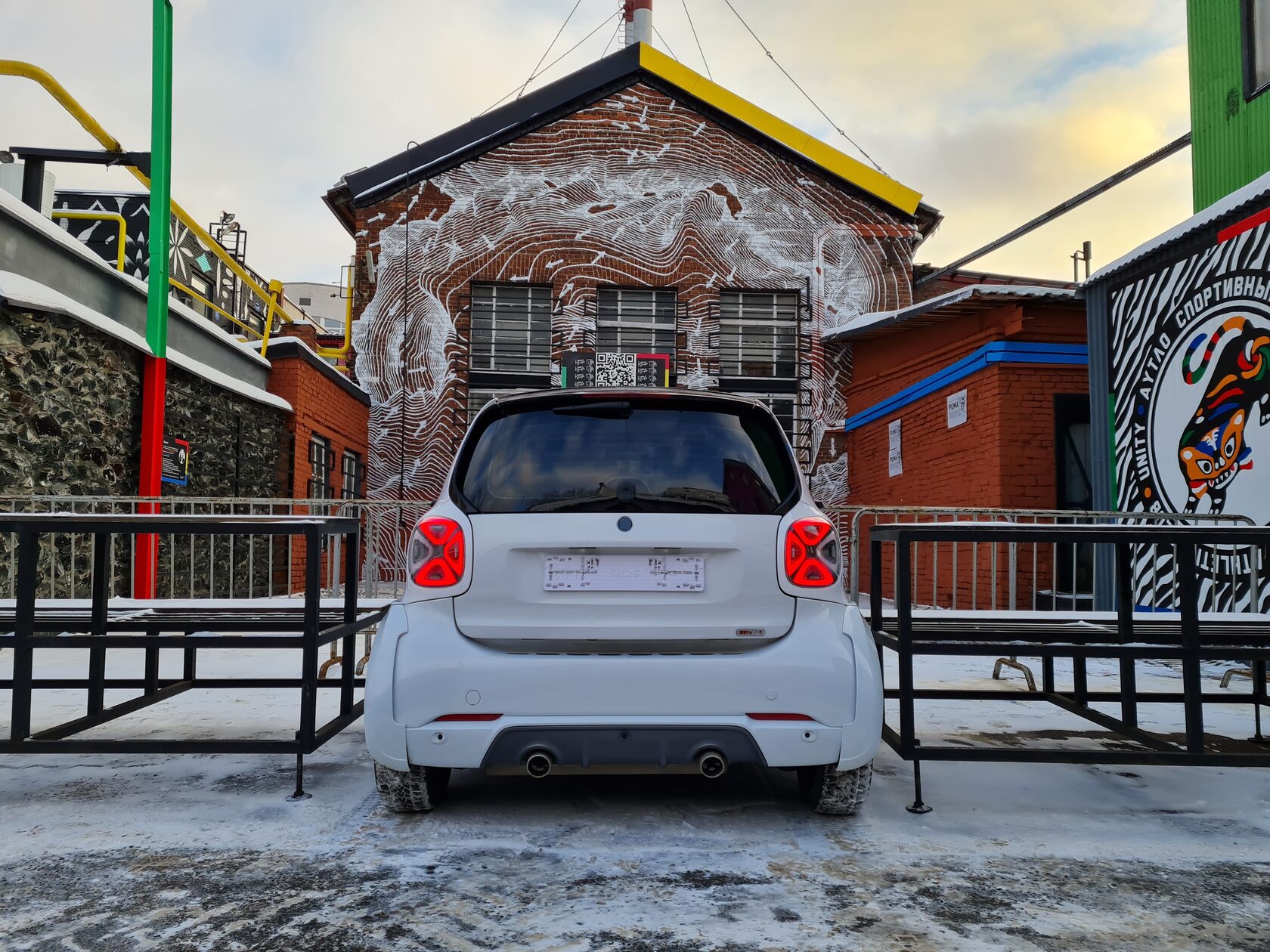 Smart Fortwo 453 with ultimate kit white light