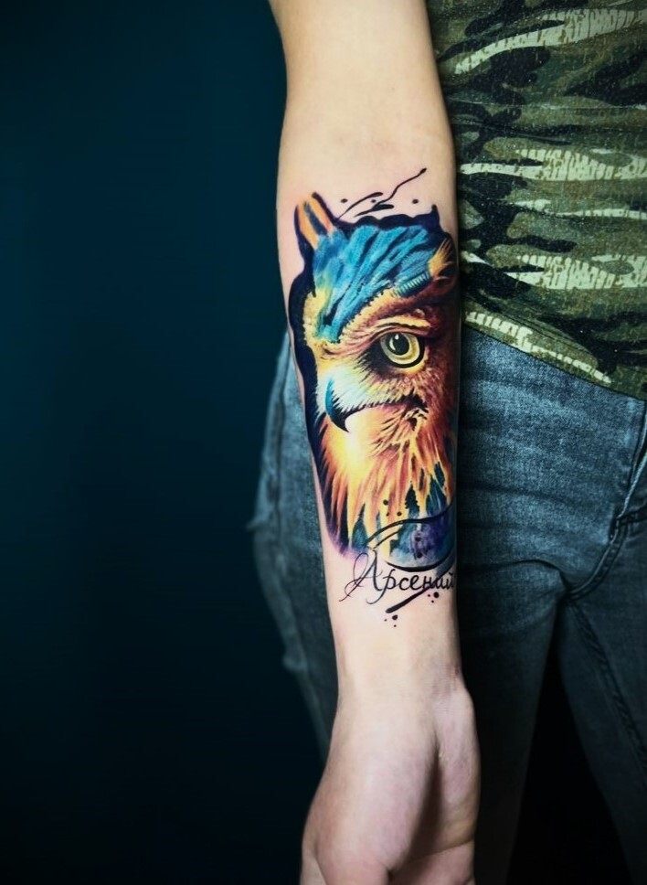 Татуировка сова на запястье, цветная сова тату.