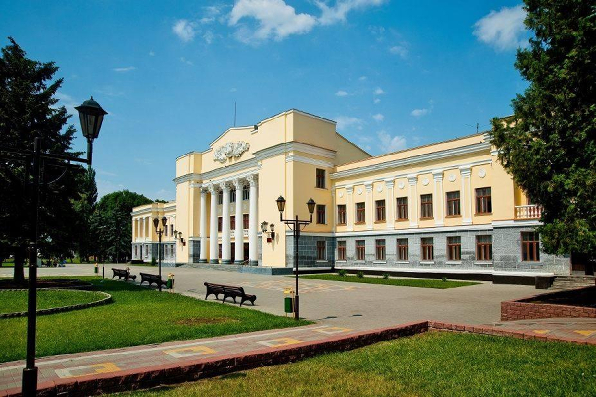 Звёздный концерт в Тихорецке