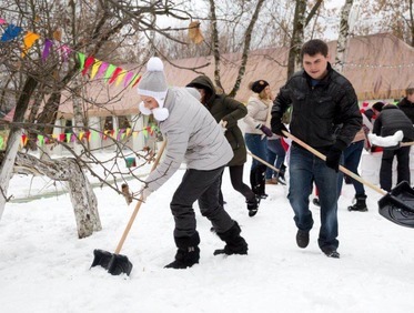 Заказать новогодний тимбилдинг для компании Avon