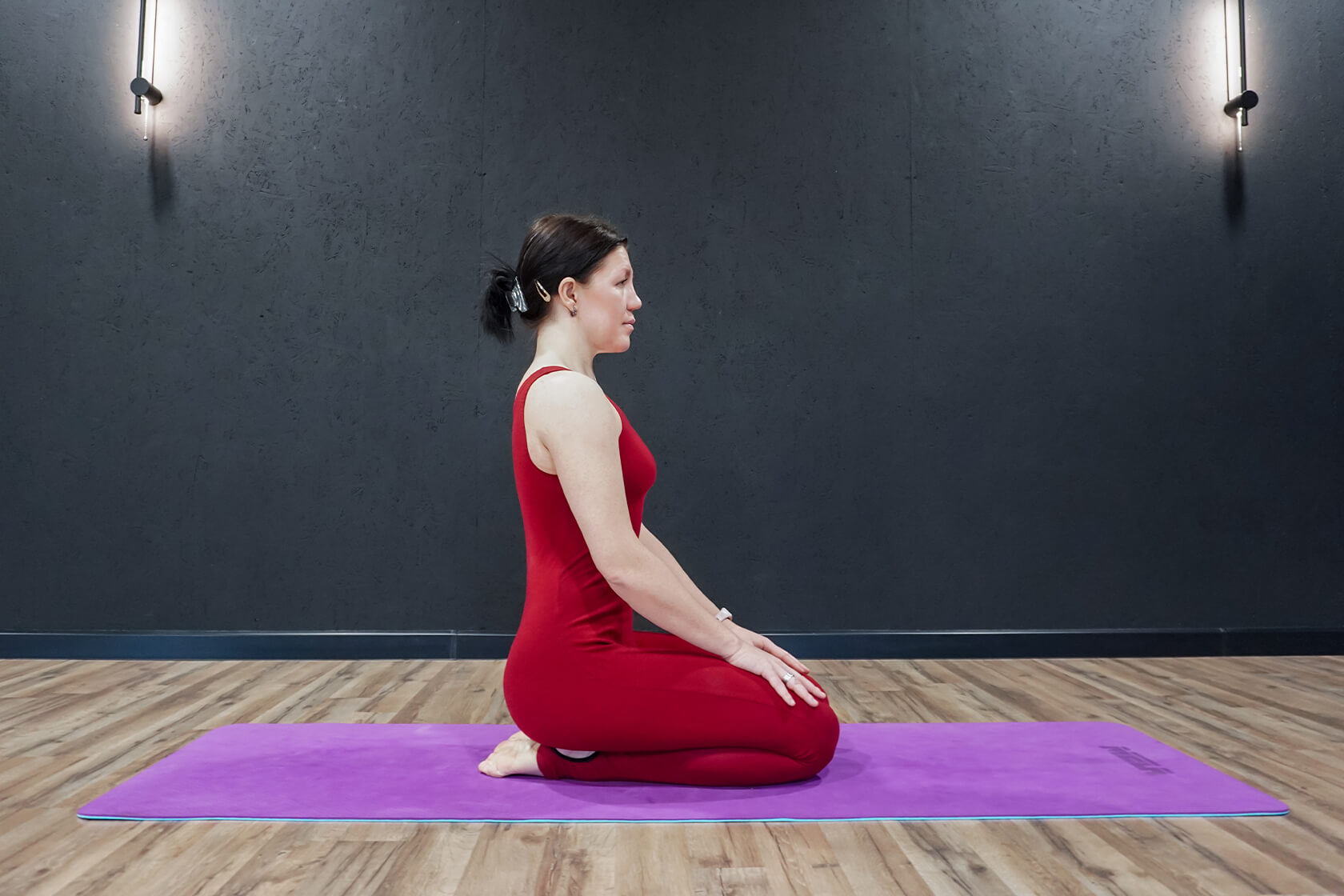 Поза ученика - Ваджрасана