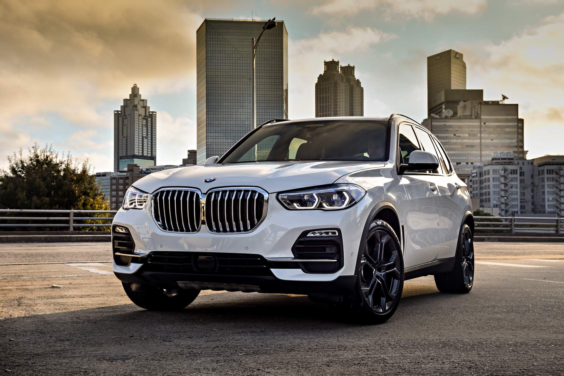 Купить БМВ Х5 в Дубае под ключ - заказать BMW X5 из ОАЭ