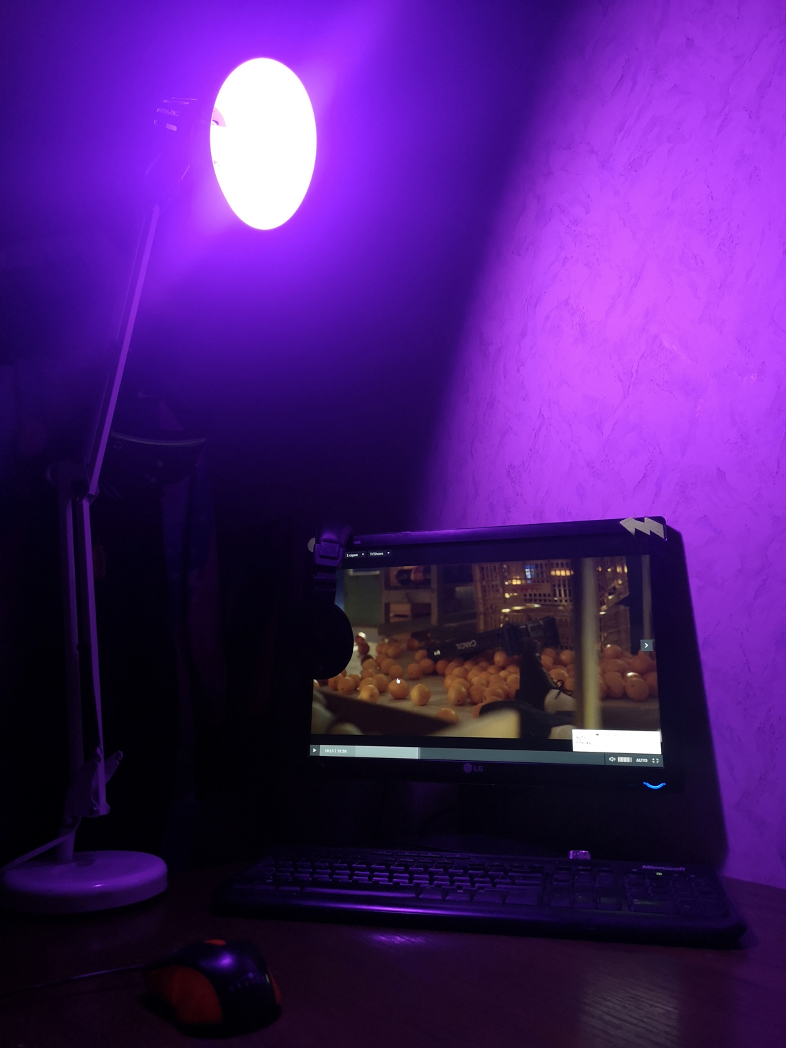 Тестируем лампы Philips Hue: дорогая игрушка или полезный гаджет? | RB.RU