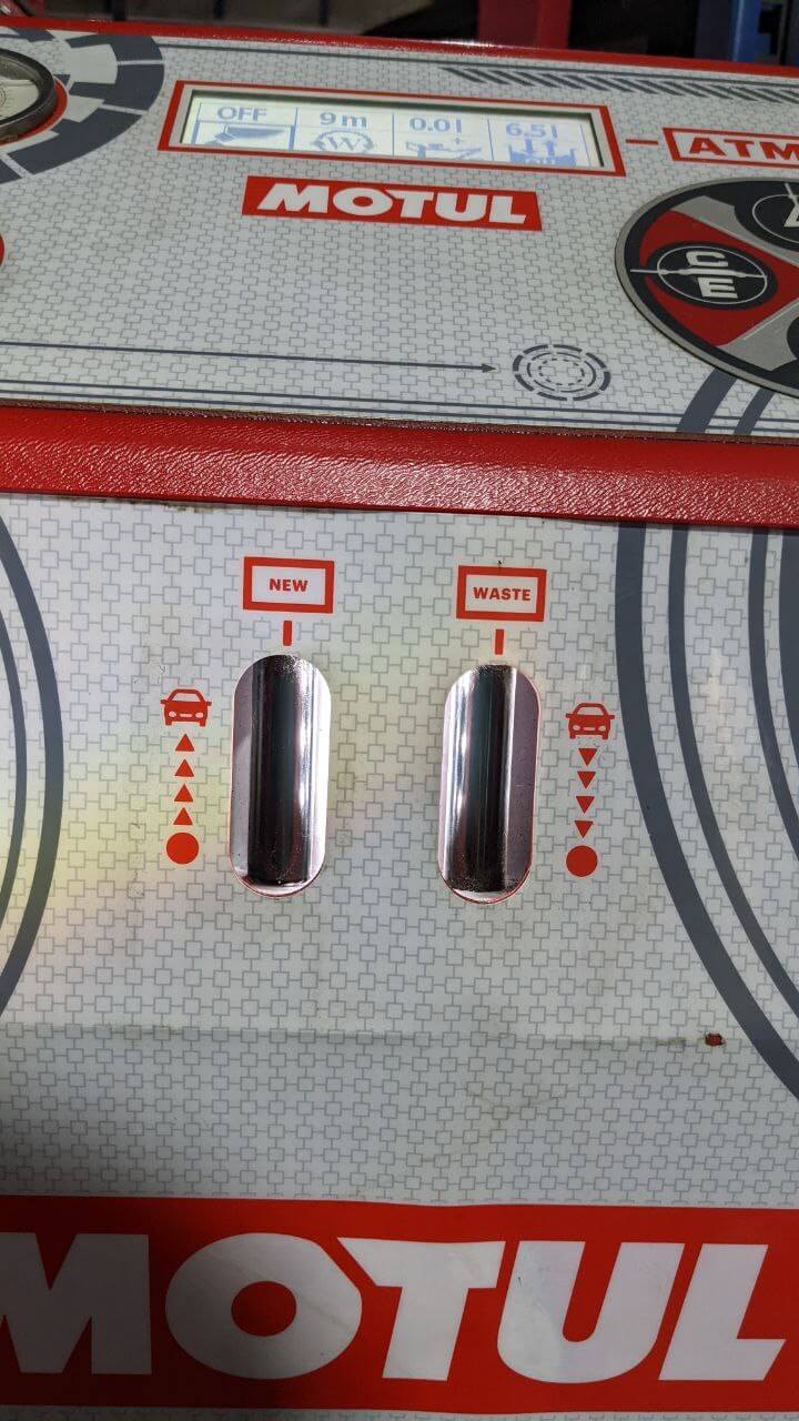 Проверка давления и состояния масла