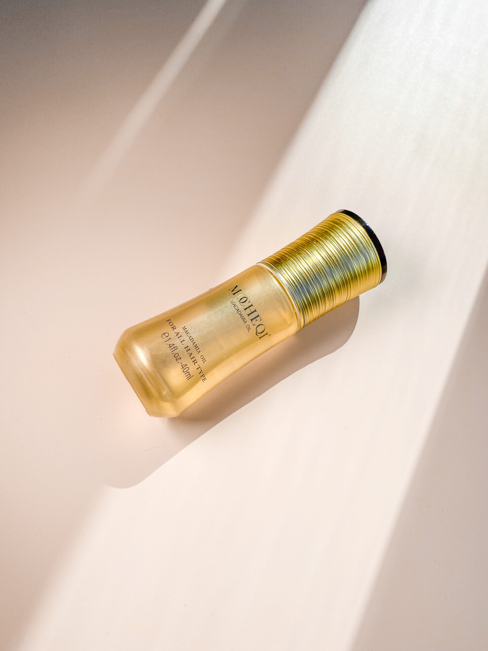 ENRICHED WITH MACADAMIA TERNIFOLIA SEED OIL & JOJOBA SEED OIL - MOCHEQI MUSK