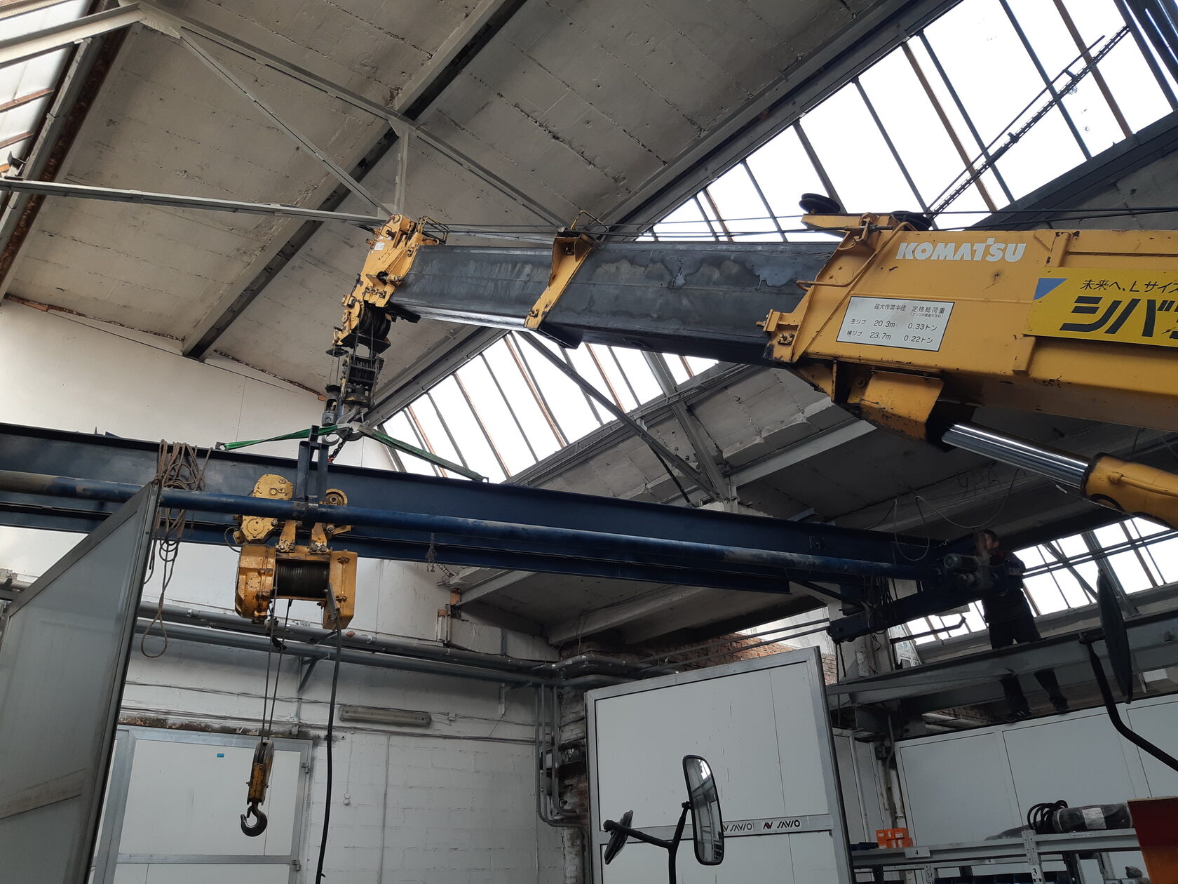 ремонтный кран. монтаж грузоподъемного оборудования. автокран эксперт. ремонтная площадка для кран балки.