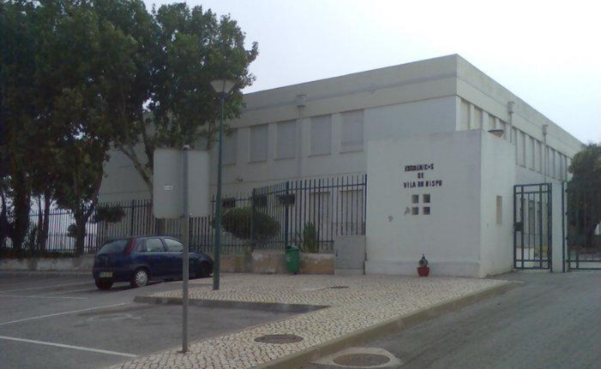 Школы и детские садики в португальском регионе Кошта Висентина