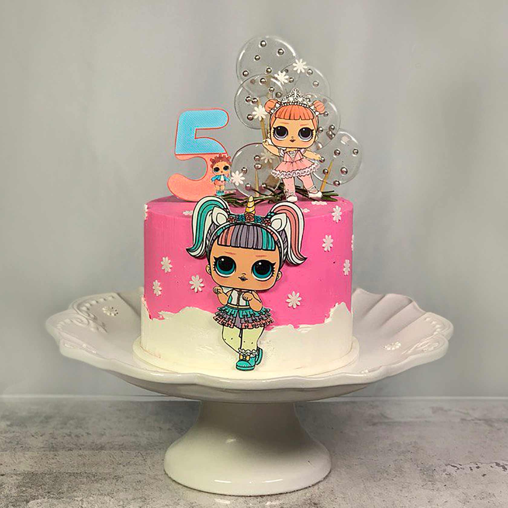 custom cakes (cakes for kids)