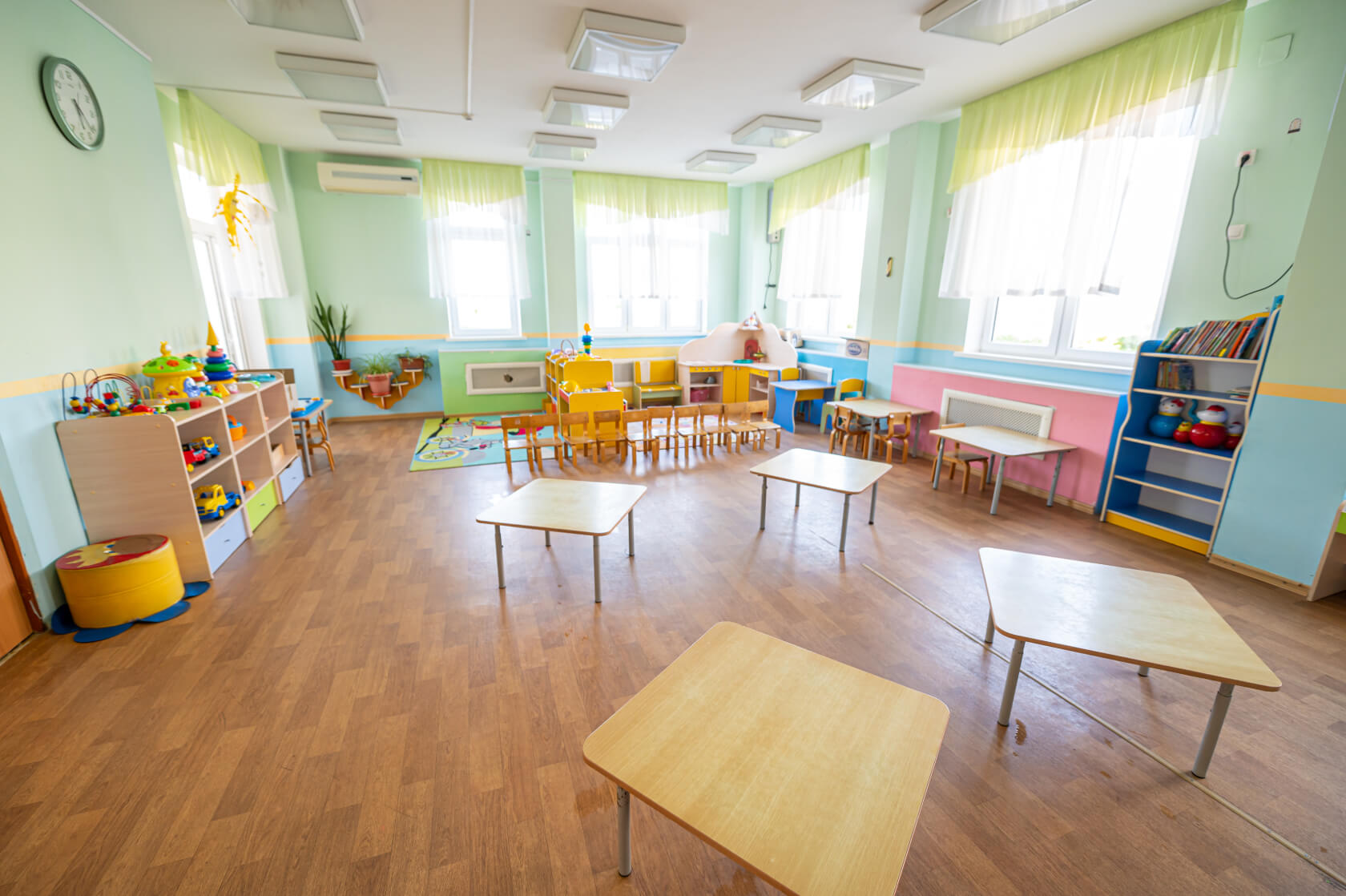 MAAM.ru: Летнее оформление участка детского сада