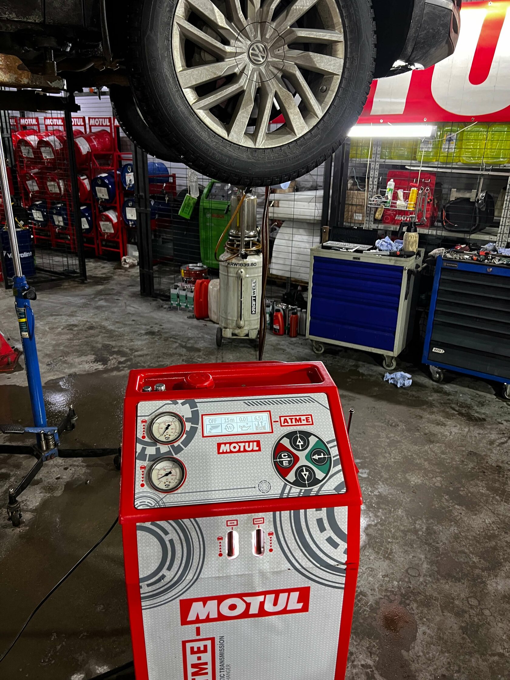 Проверка давления и состояния масла