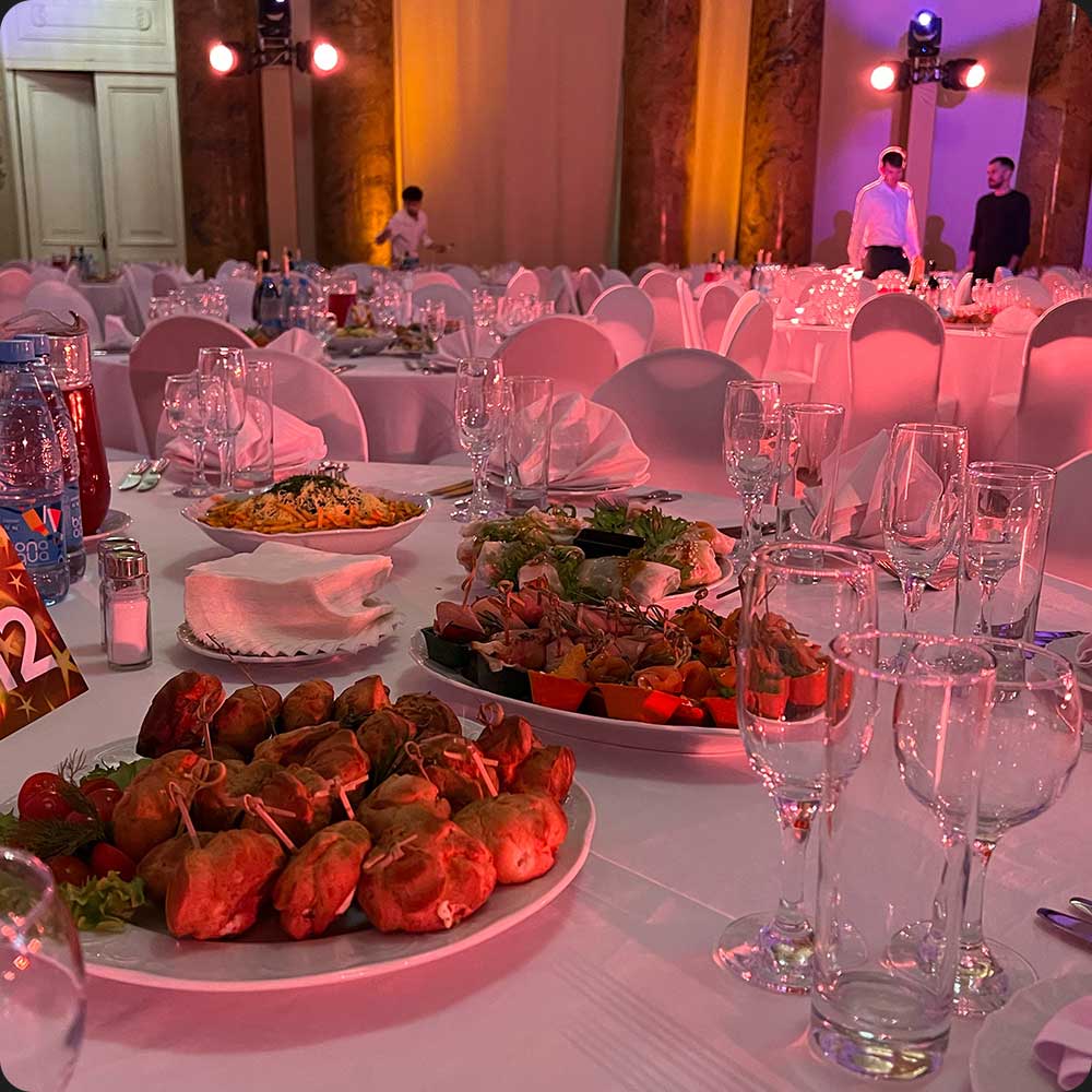 праздничный стол на день рождения