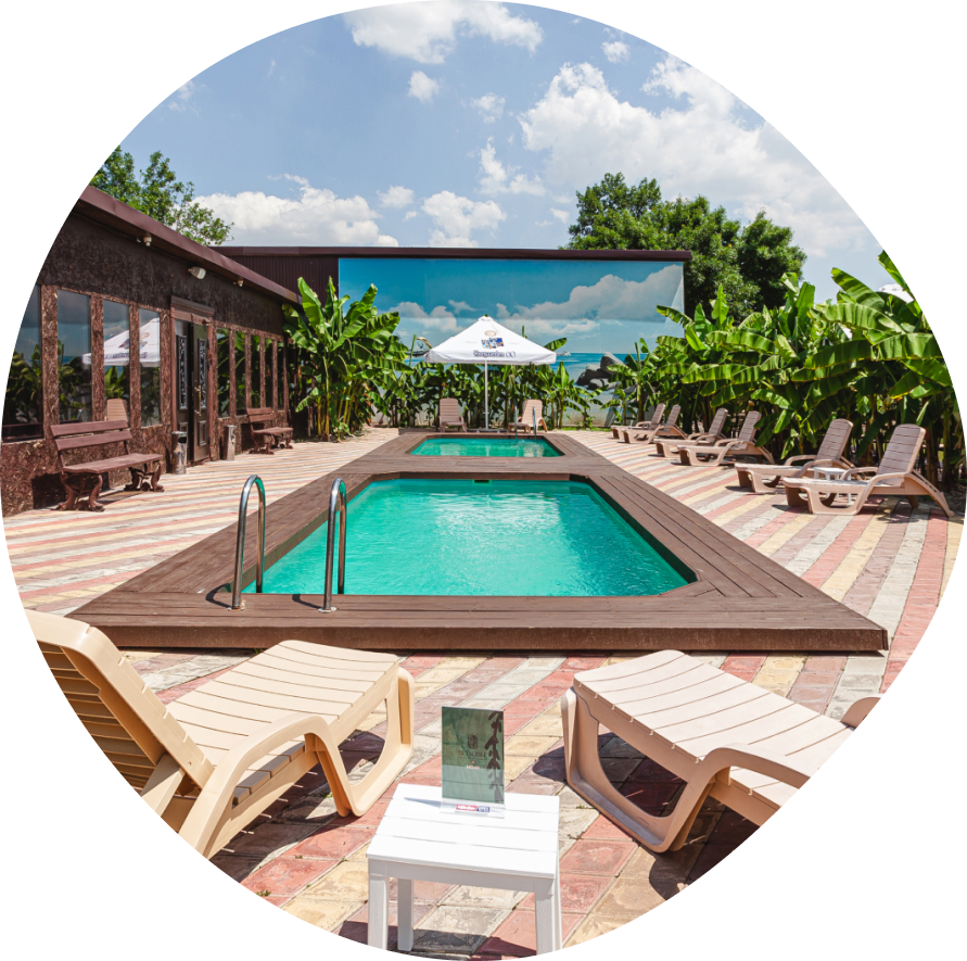 Парк отели краснодара с бассейном. Гостиница 45 параллель арт вилла спа. Парк отель благодарный. Райский берег беседки. Авет парк отель.