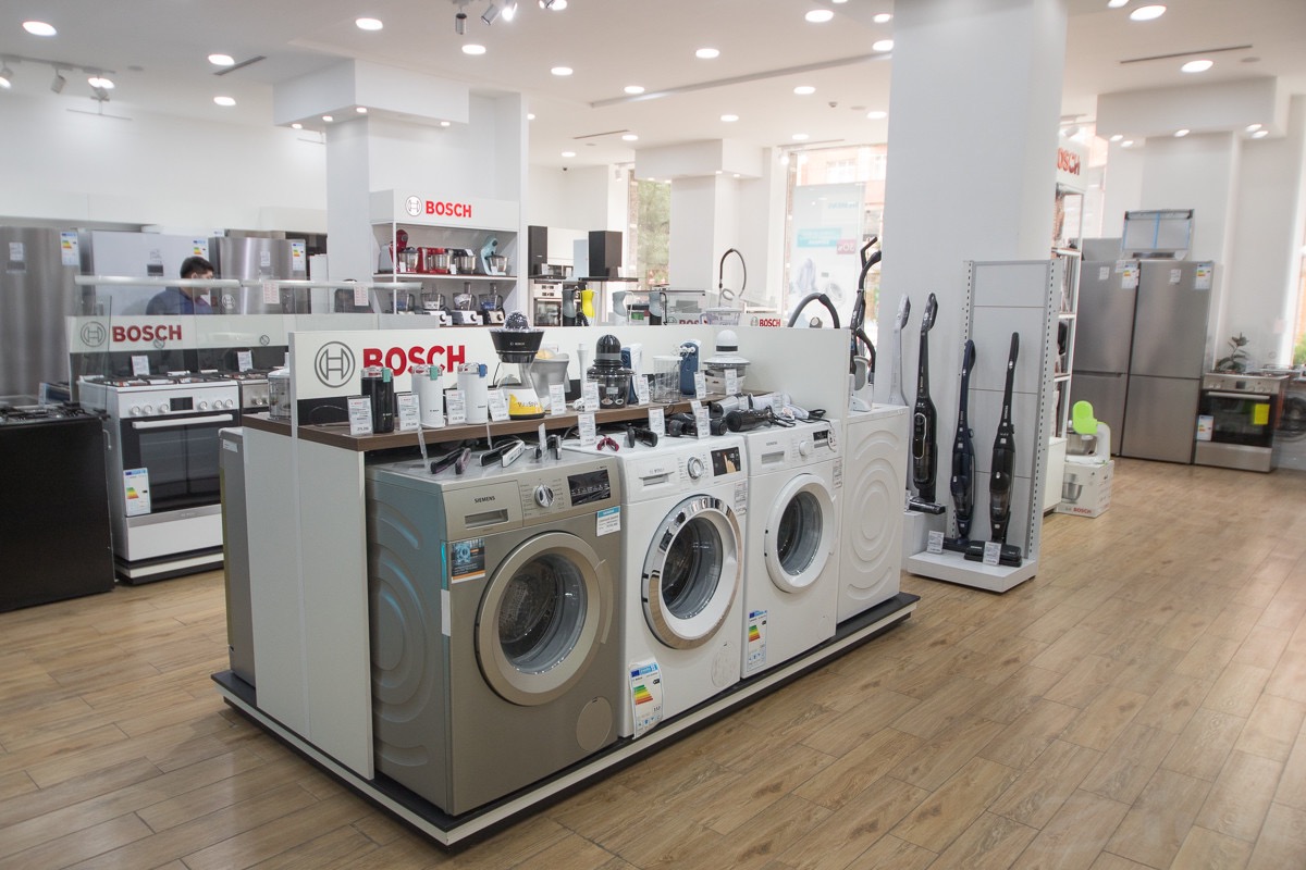 Оборудование для магазина техники Калининград