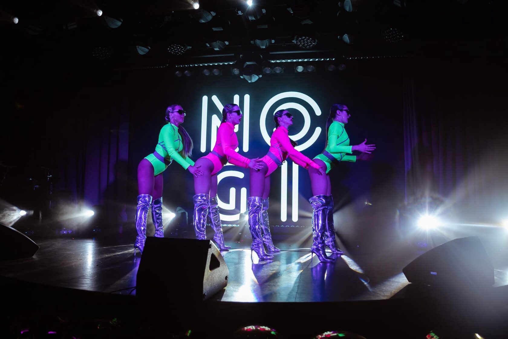 Страна энтузиастов. Страна энтузиастов. Страна энтузиастов. Вознесенская анна евгеньевна. Рок фестиваль в дк горбунова 3 сентября видео.