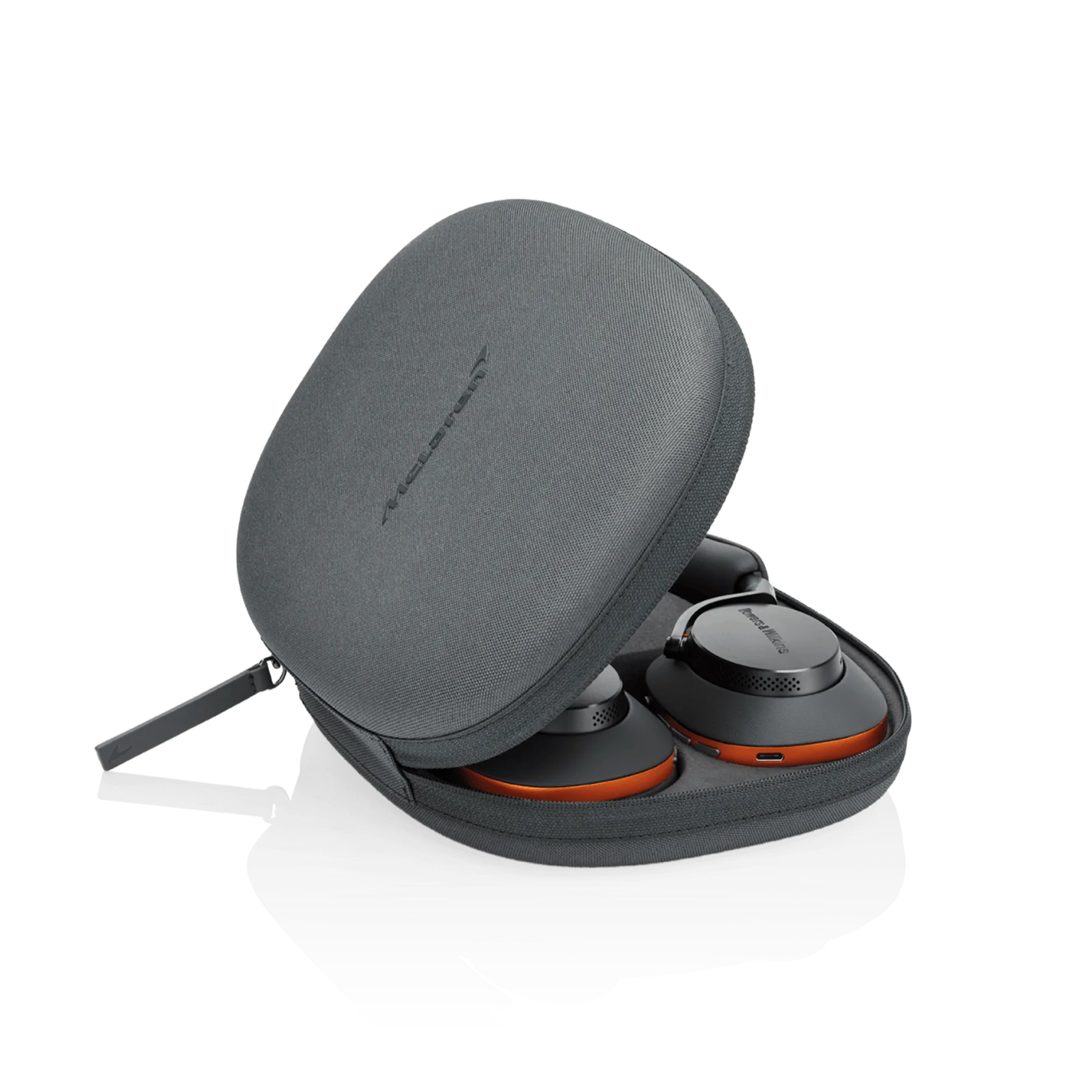 Bowers &amp; Wilkins PX8 McLaren — скорость, инженерия и премиальный звук в одном устройстве