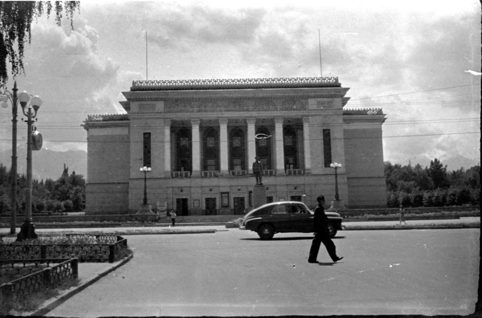 Экскурсия по Золотому квадрату