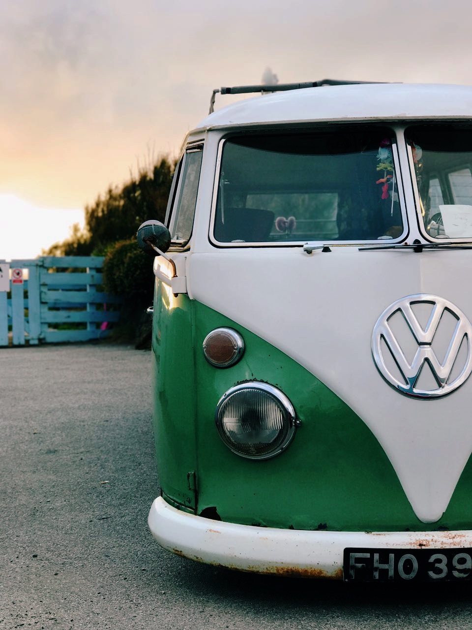 Where to park a car in Newquay