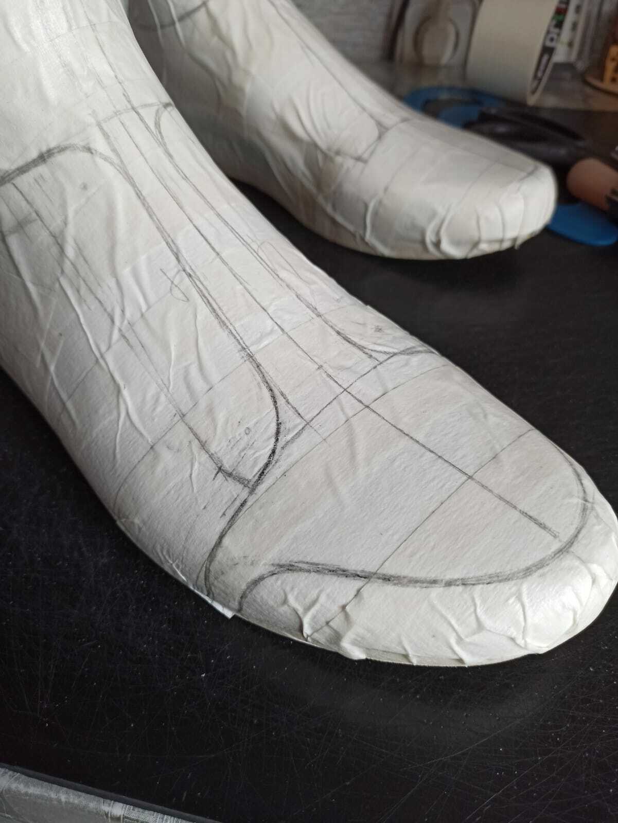 Индивидуальный пошив сложной ортопедической обуви