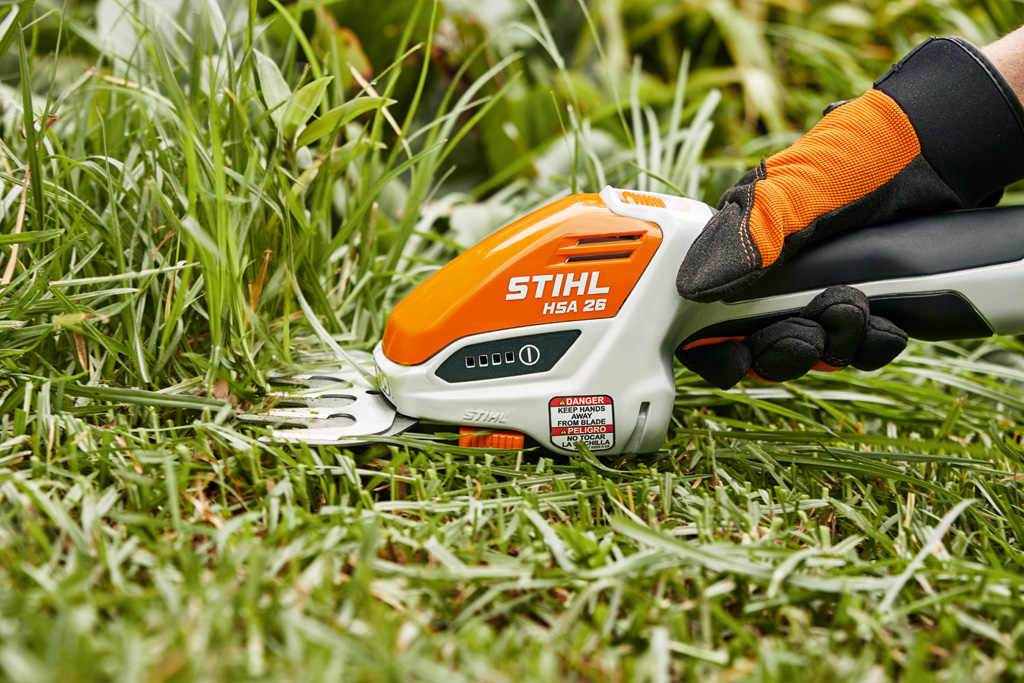 Stihl. Аккумуляторные мотоножницы Stihl HSA 26. Кусторез аккумуляторный Stihl HSA 26. Ножницы садовые аккумуляторные Stihl HSA 26 Set. Электроножницы (аккум) Stihl HSA 26.