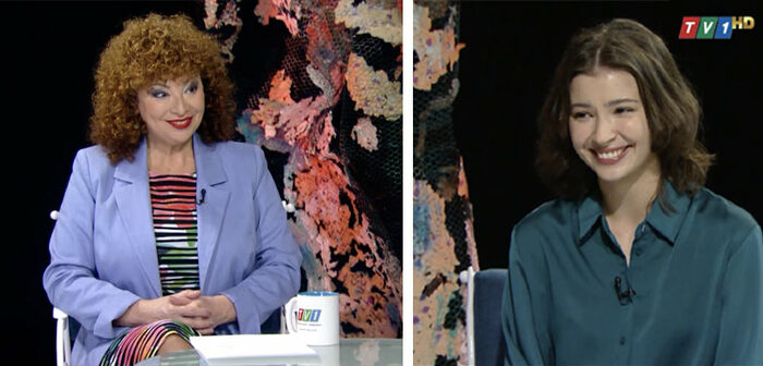 Олга Бузина разговаря с Лора Маркова в телевизионното студио на Анфас 