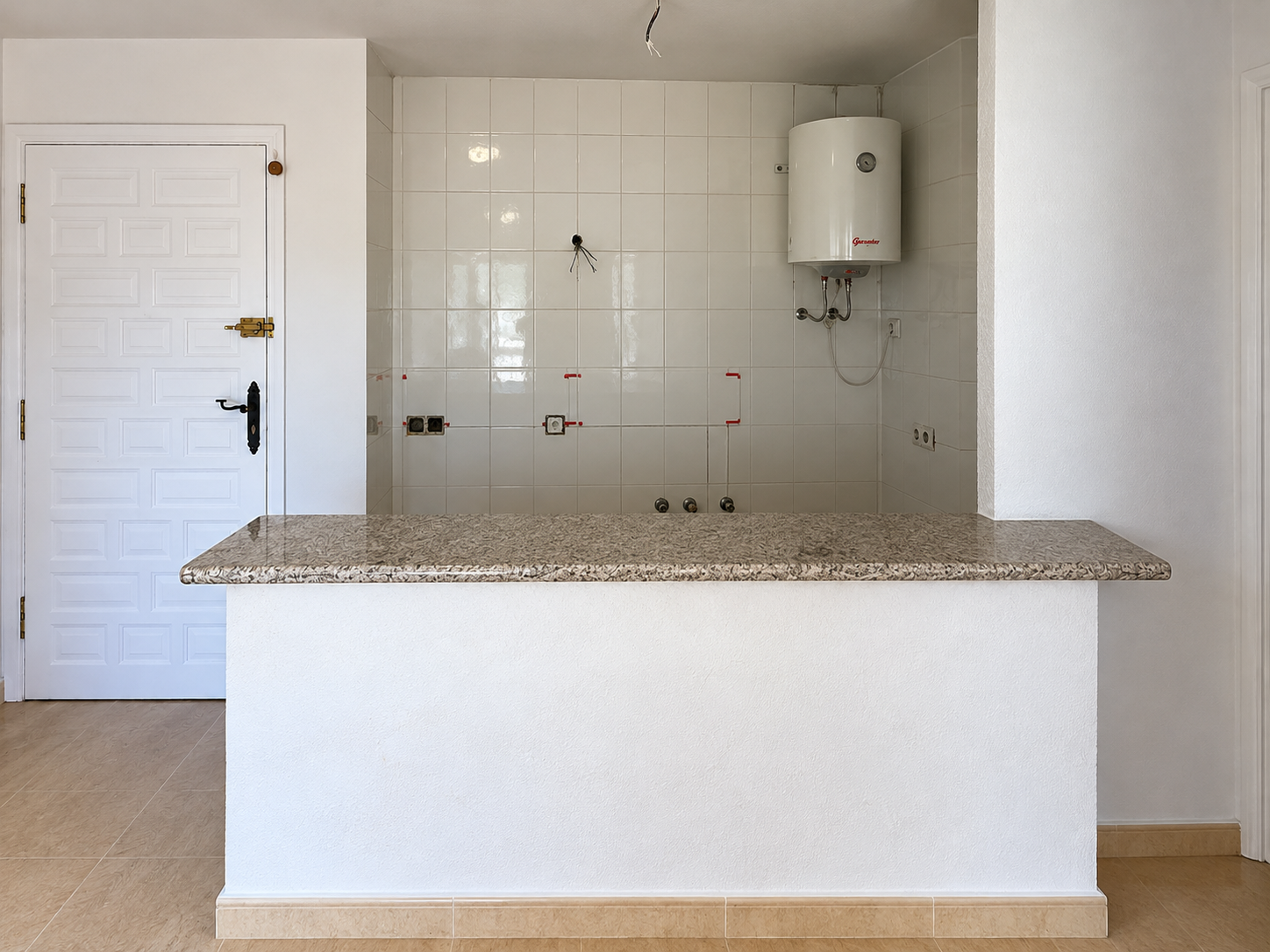 Salón mediterráneo antes de la renovación
