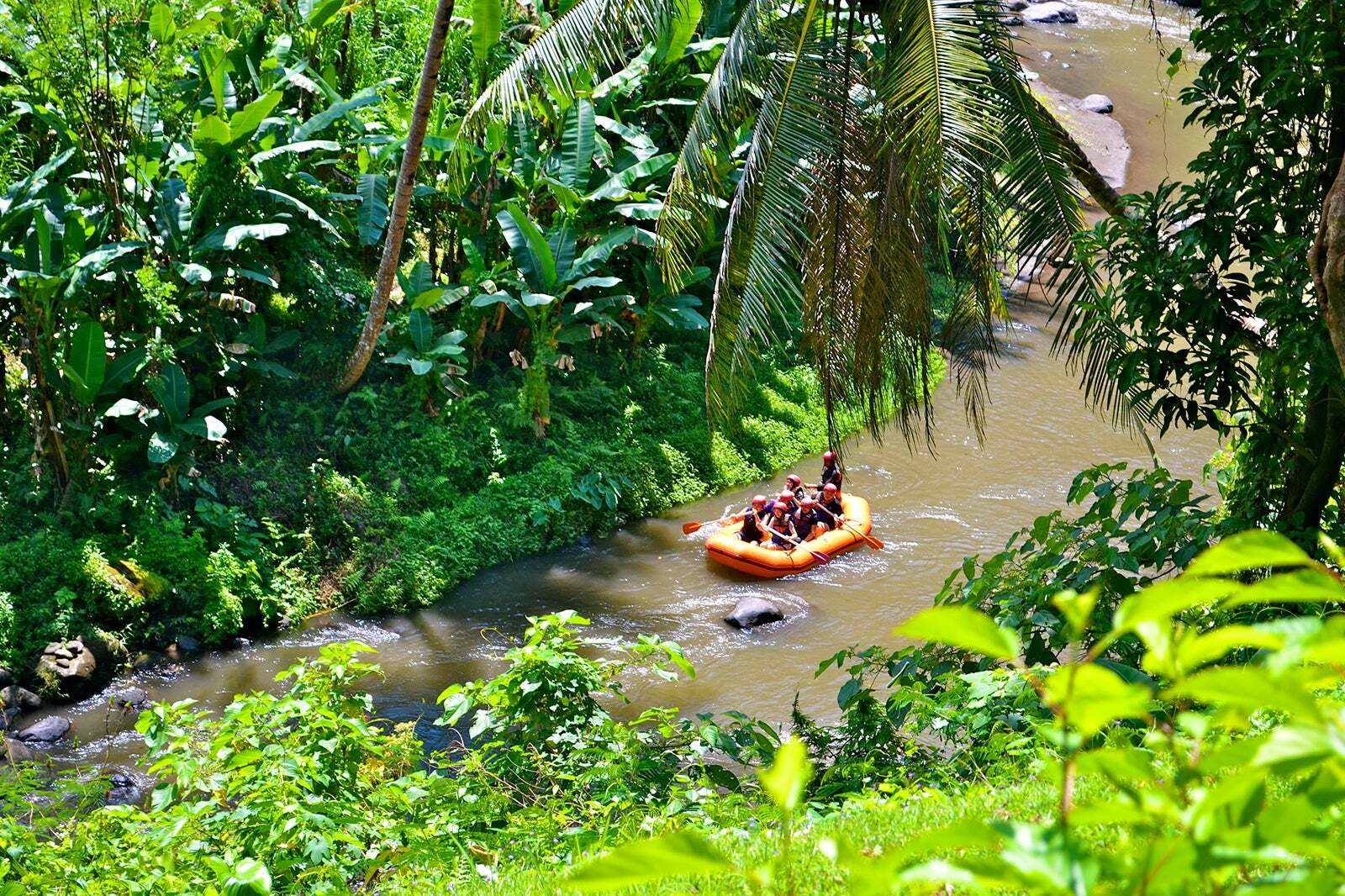 Jungle ceylon phuket. Убуд Аюнг. Каньон Аюнг Бали. Река Аюнг Bali. Рафтинг Убуд.