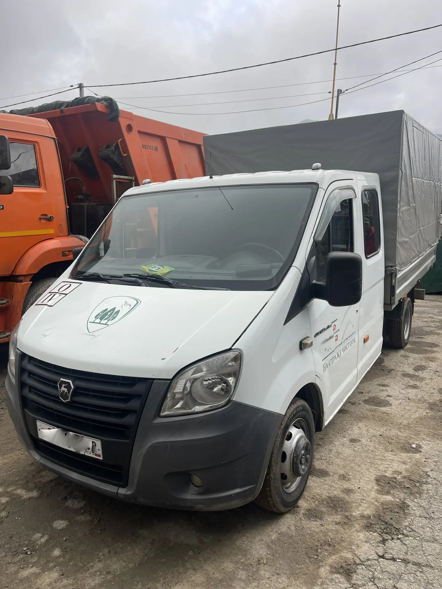 Спецтехника для перевозки отходов