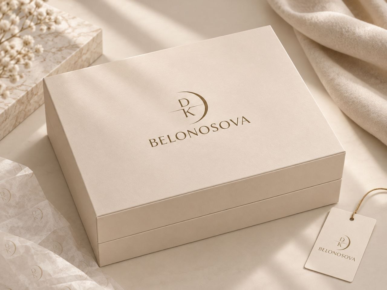 Закрытая фирменная коробка BELONOSOVA