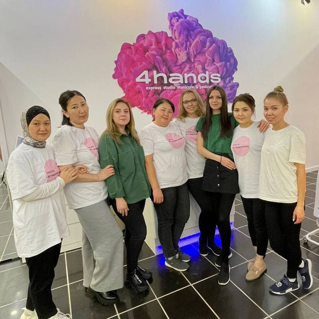 4hands: Маникюр и педикюр в Братеево (ТЦ Браво)⭐️⭐️⭐️⭐️⭐️