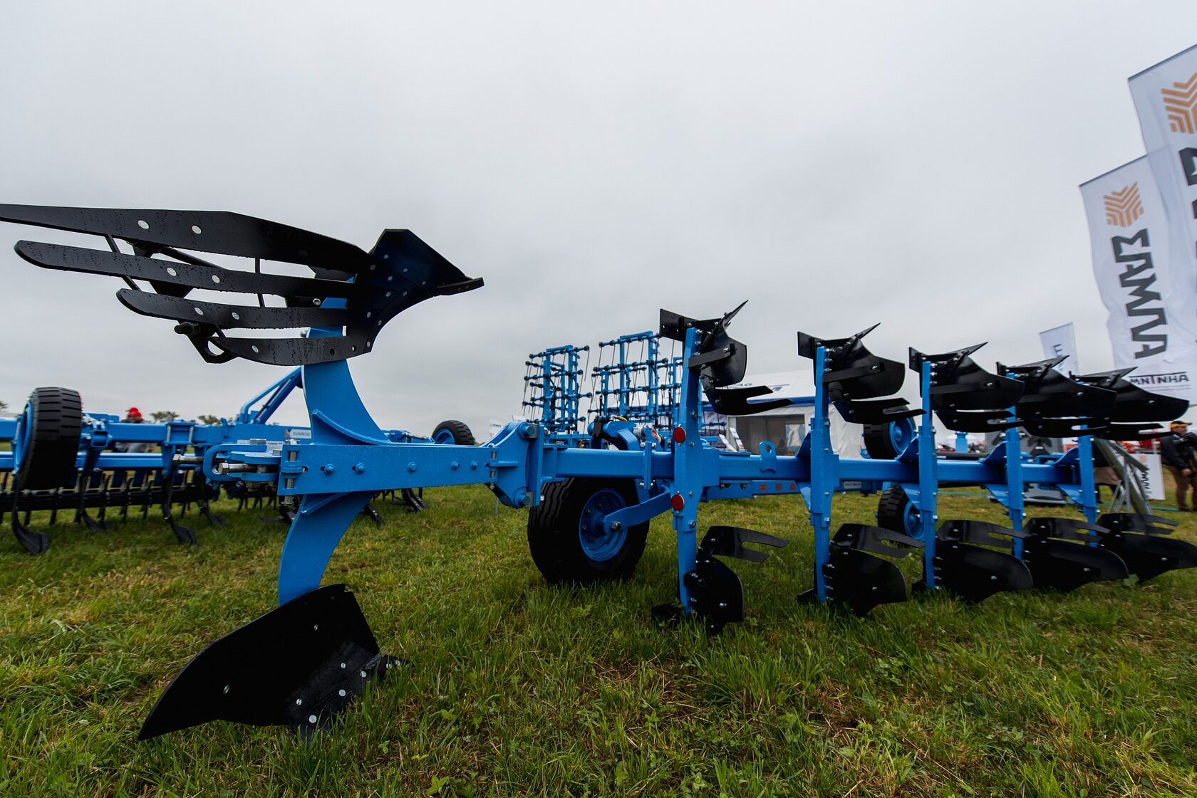 000-01. плуг алмаз пересвет оборотный. оборотный сельскохозяйственный плуг навесной prosvet пон 4+1. плуг оборотный 5+1. плуг полунавесной оборотный peresvet ппо-8-35.