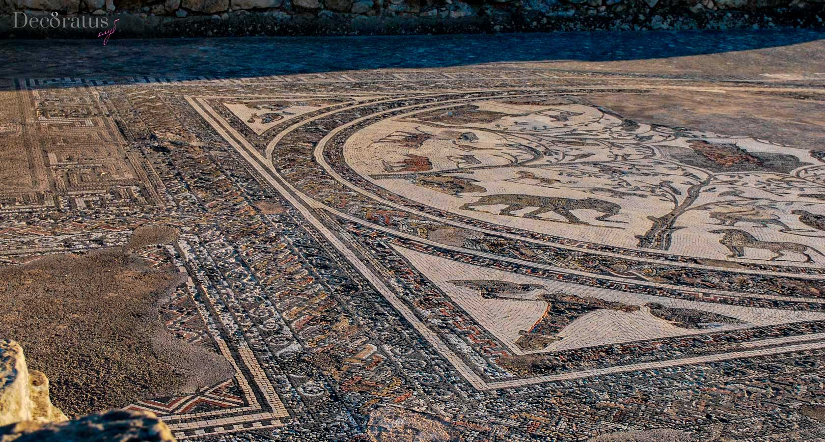 Мозаики в античном городе Волюбилис в Марокко