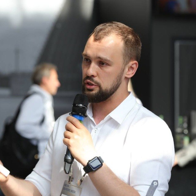Антон Шестаков