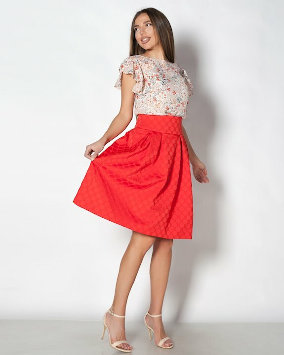 Разкроена червена пола с висока талия от онлайн магазин Efrea