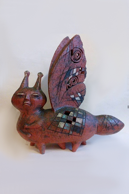 настольная статуэтка "Куколка бабочки" из шамота