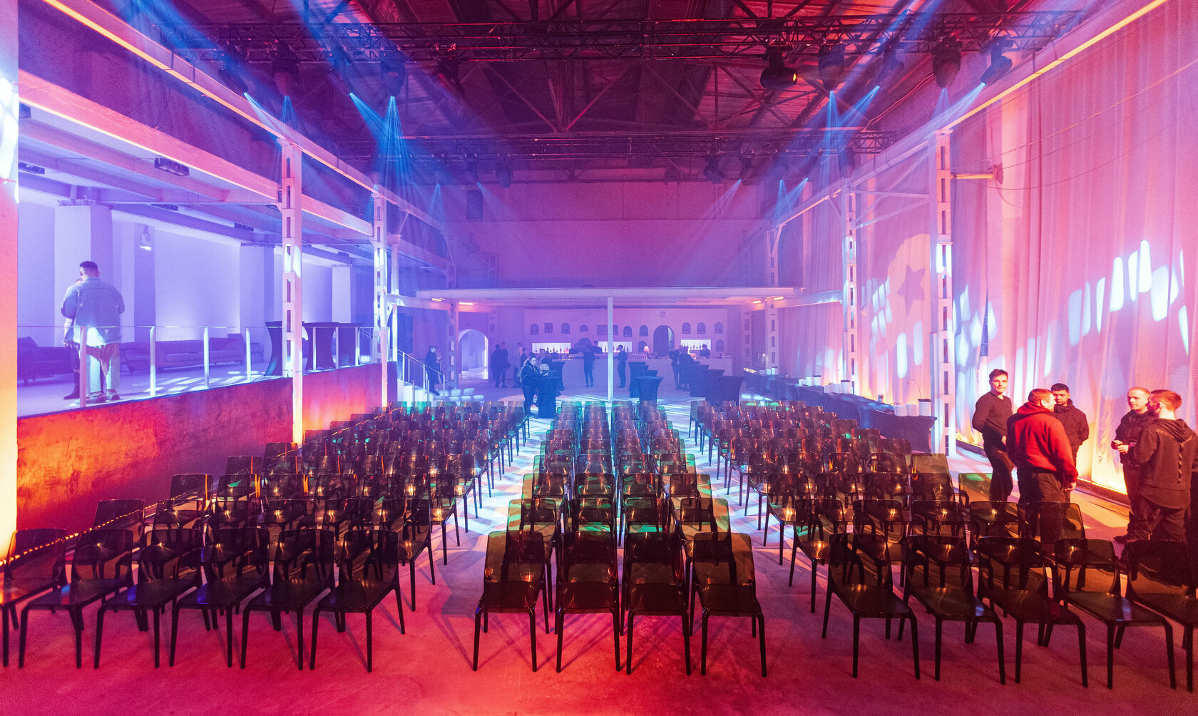 кинотеатр омега премьер зал. вип зал киномакс екатеринбург. омега кинотеатр екатеринбург залы. премьер зал омега екатеринбург. омега кинотеатр екатеринбург.