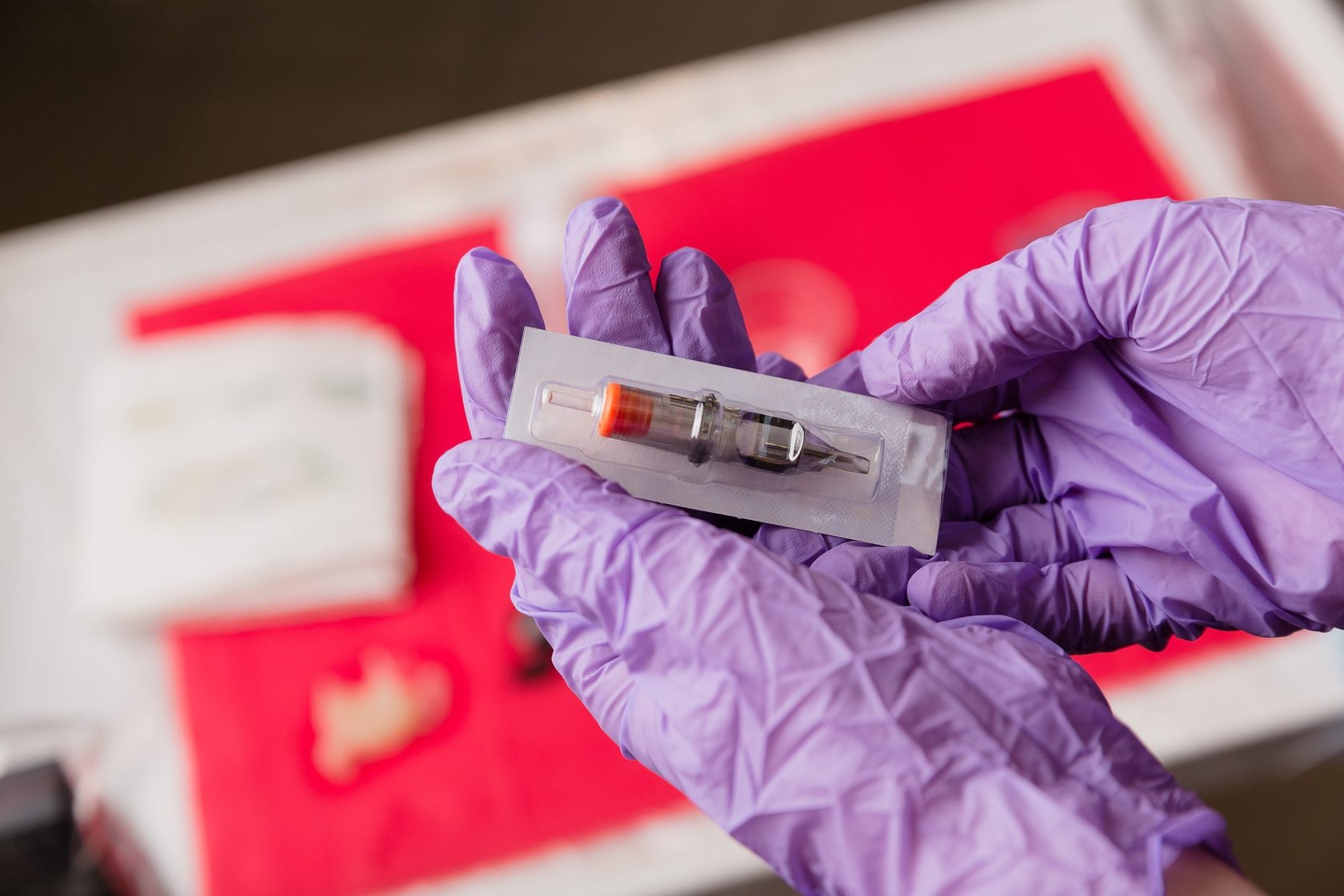 Безопасность тату салон