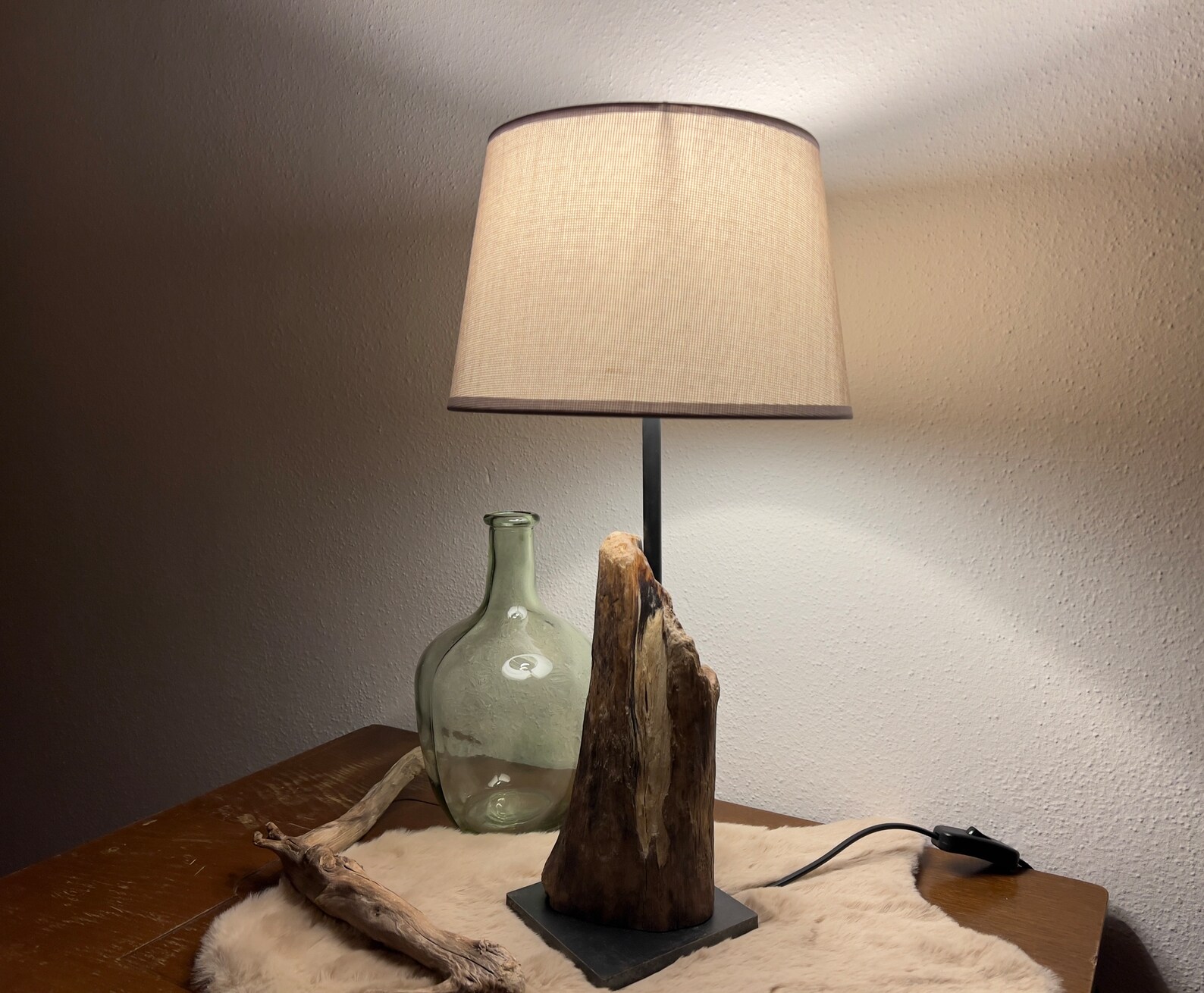 настольная лампа из дерева ручной работы из Германии