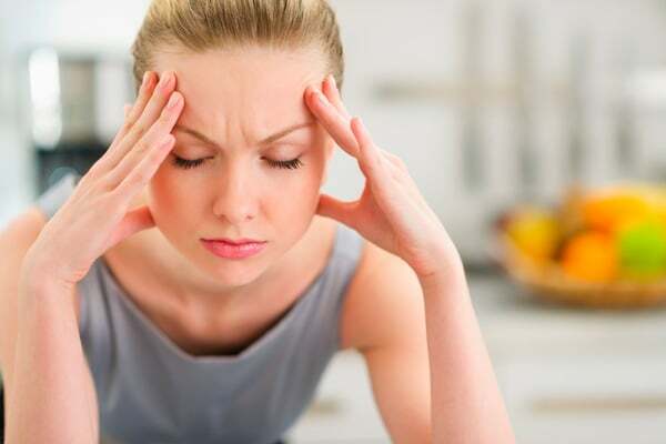 Как снять головную боль при мигрени в домашних условиях