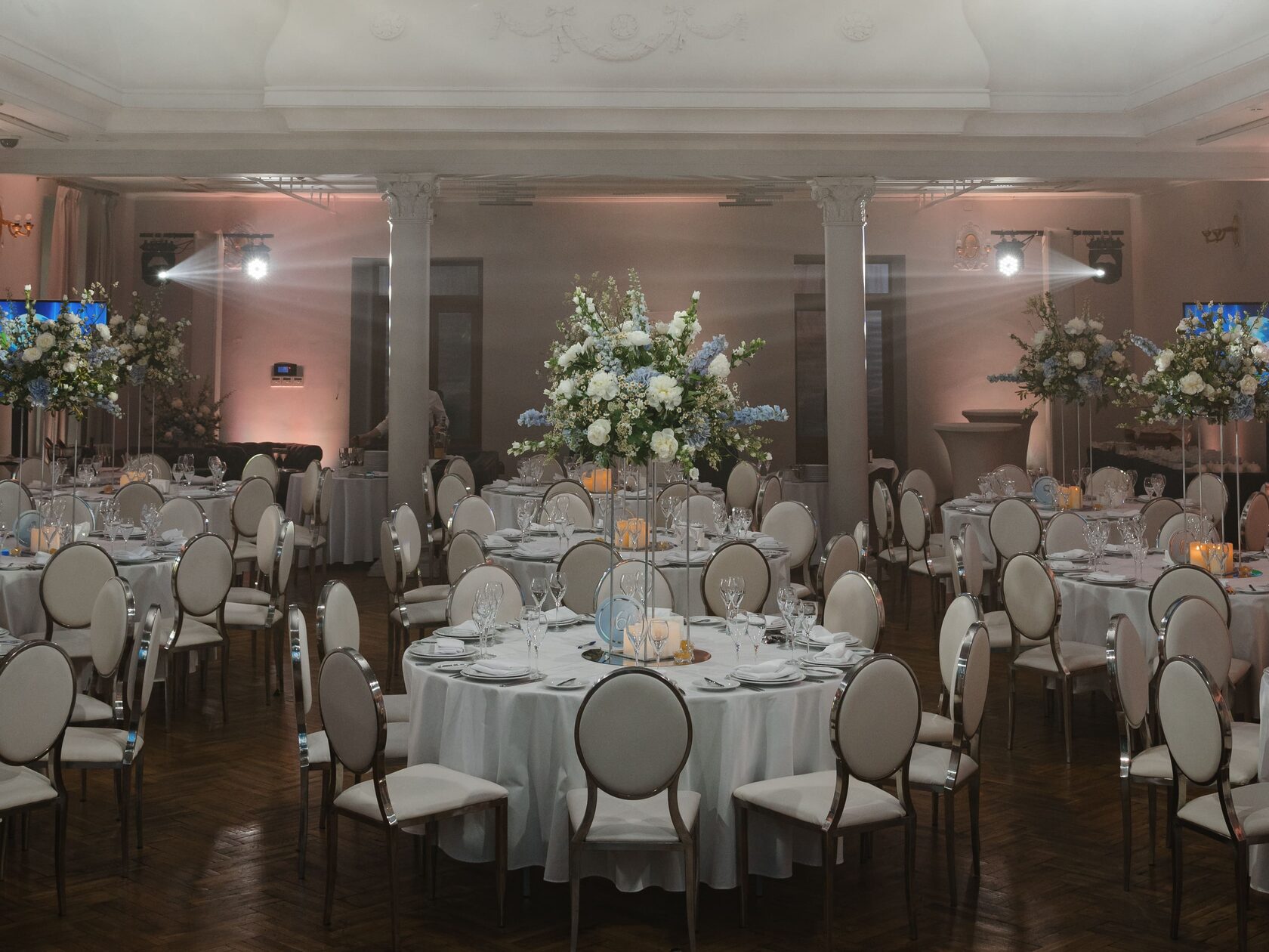 Сервировка свадебного стола — Smile Event Catering