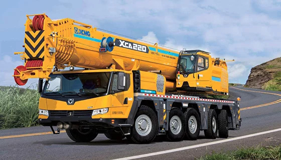 Автокран XCMG XCA220 грузоподъемностю 220 тонн (снят с производства)