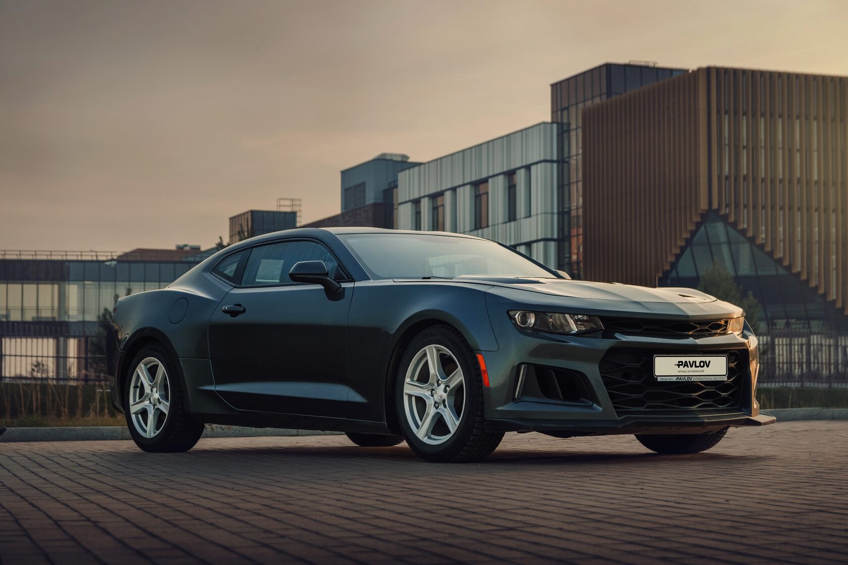 Chevrolet Camaro - Мощь и стиль для вашего путешествия