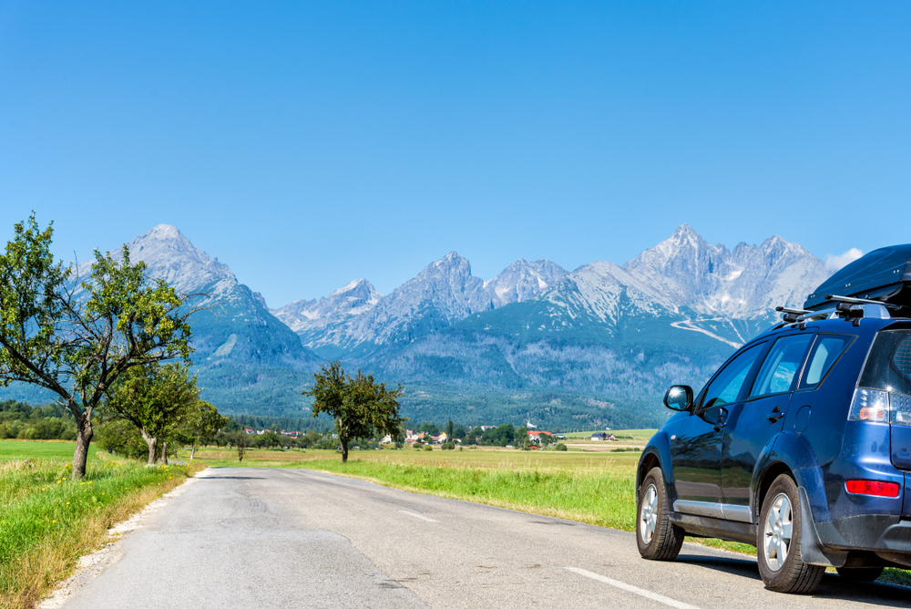 Buying a car in Austria by a foreigner requirements, driving licence