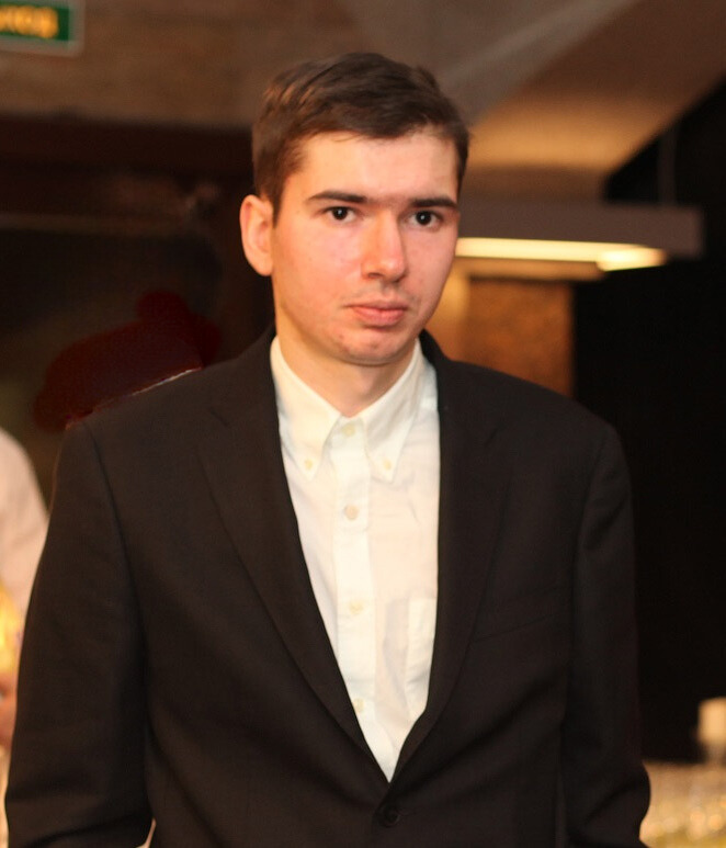 Александр Лезгин