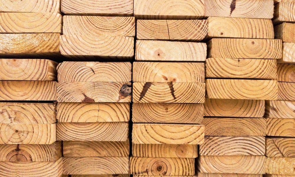 What To Look Out for When Buying Reclaimed Lumber