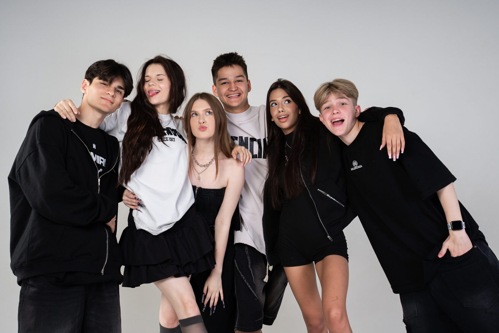 ADRENALIN HOUSE. Официальный сайт